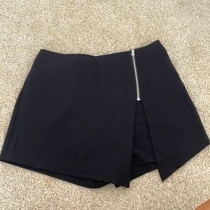 Black zipper skort